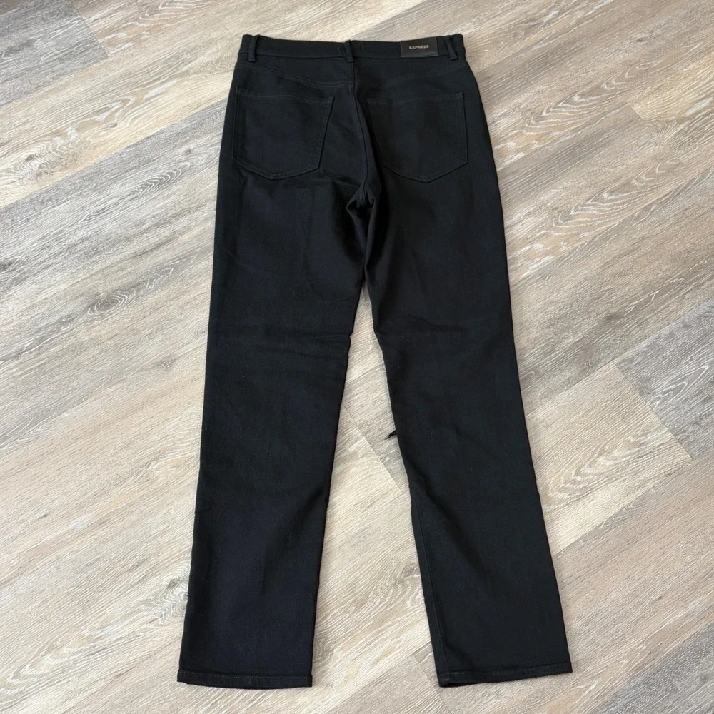 Express Slim Super High Rise Distressed Straight Leg Black Jeans 6L NWT